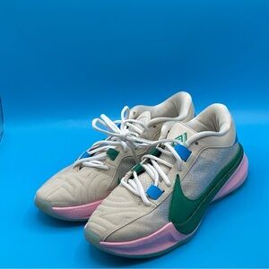 Nike Freak 5 The‎ hard way edition